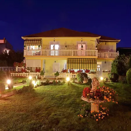 Grand Ljiljana Apartment